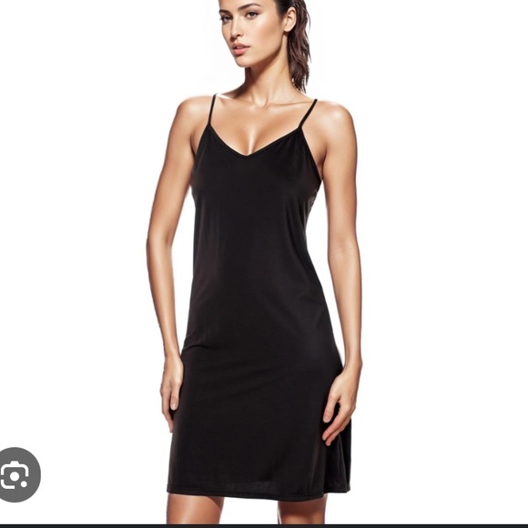 NWT Elita Silk Magic Microfibre black V neck ultra smooth slip size S - Picture 1 of 5